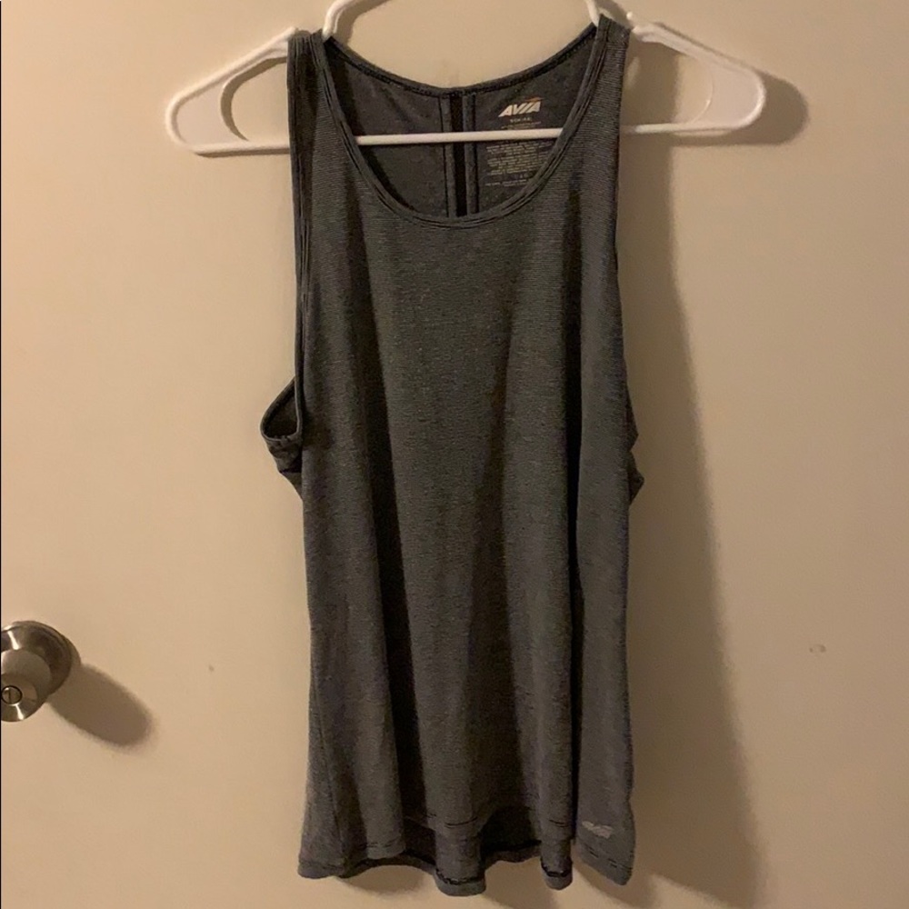 workout top